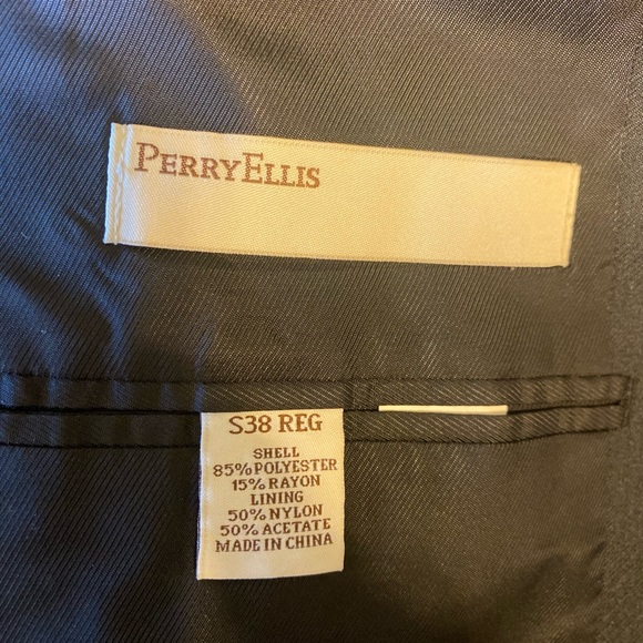 Perry Ellis - Mens black dress jacket, Size:38R - Picture 5 of 6